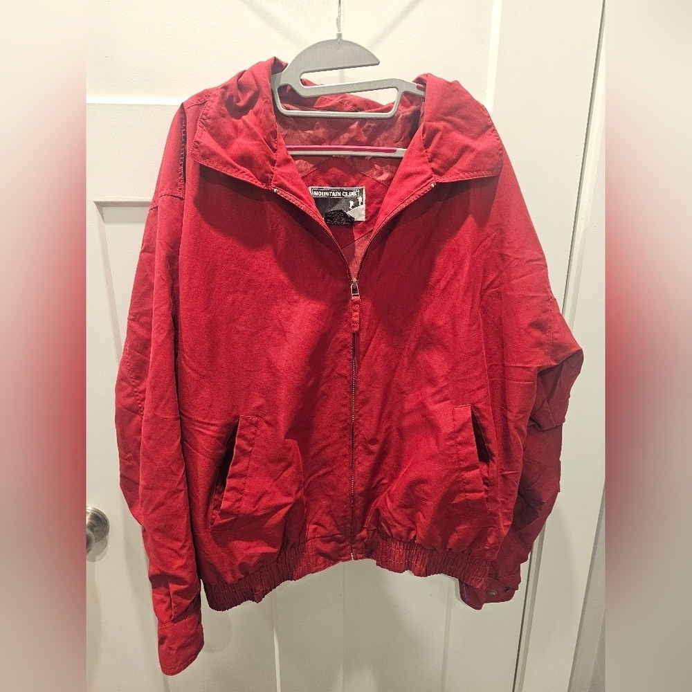 Mountain Club Red Zip Jacket Size L Lightweight Windbreaker Bomber